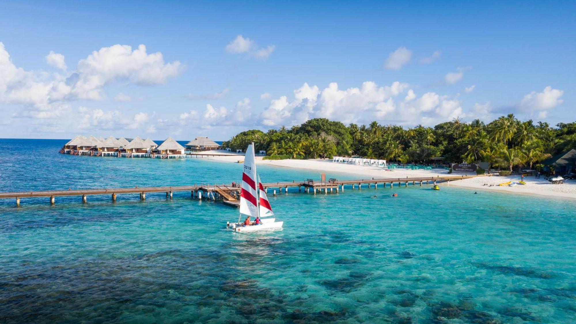 Adaaran Select Meedhupparu - Complimentary Stay For 1 Child For Stays Between April 2025 To September 2025 Meedhoo  Exteriör bild
