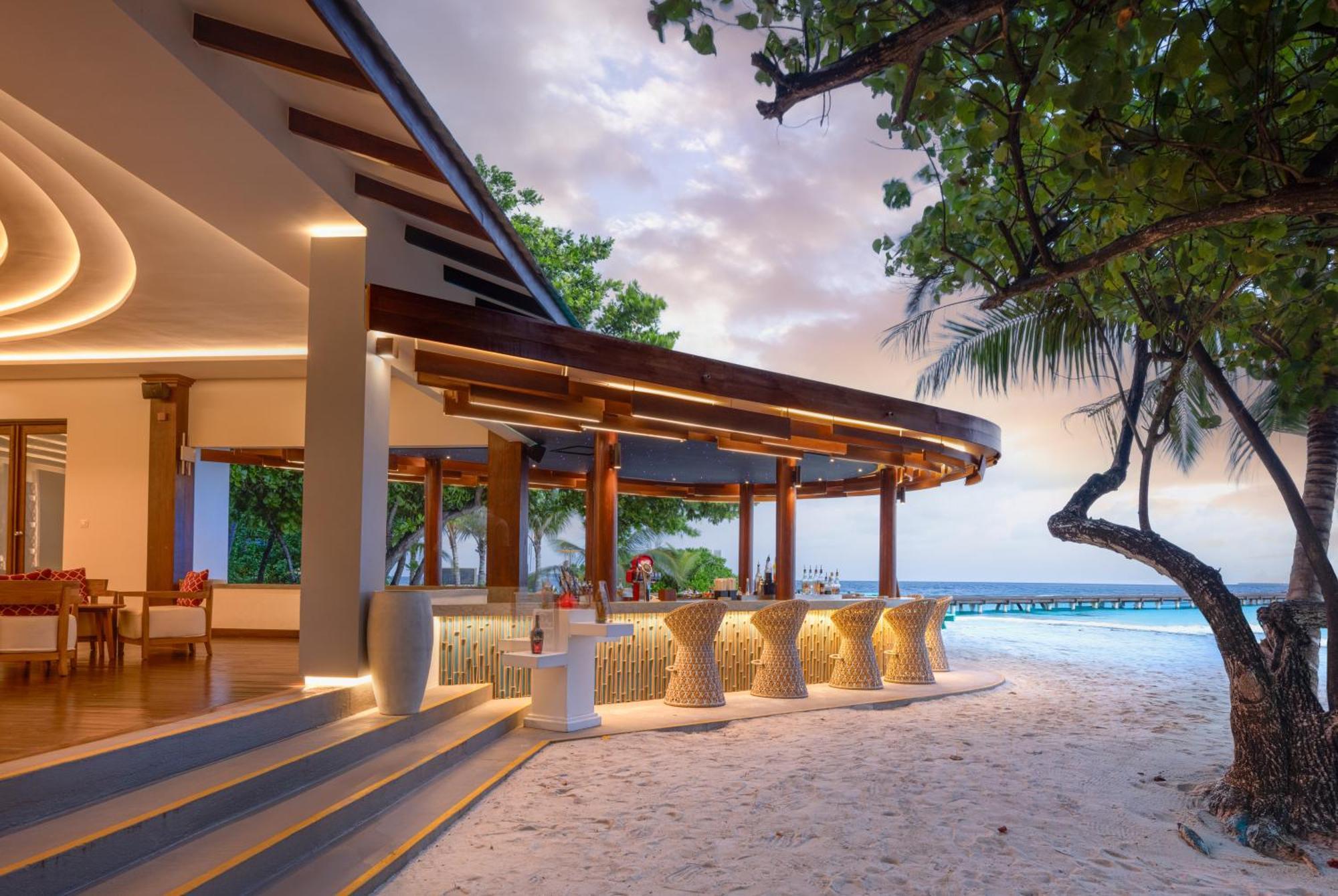 Adaaran Select Meedhupparu - Complimentary Stay For 1 Child For Stays Between April 2025 To September 2025 Meedhoo  Exteriör bild
