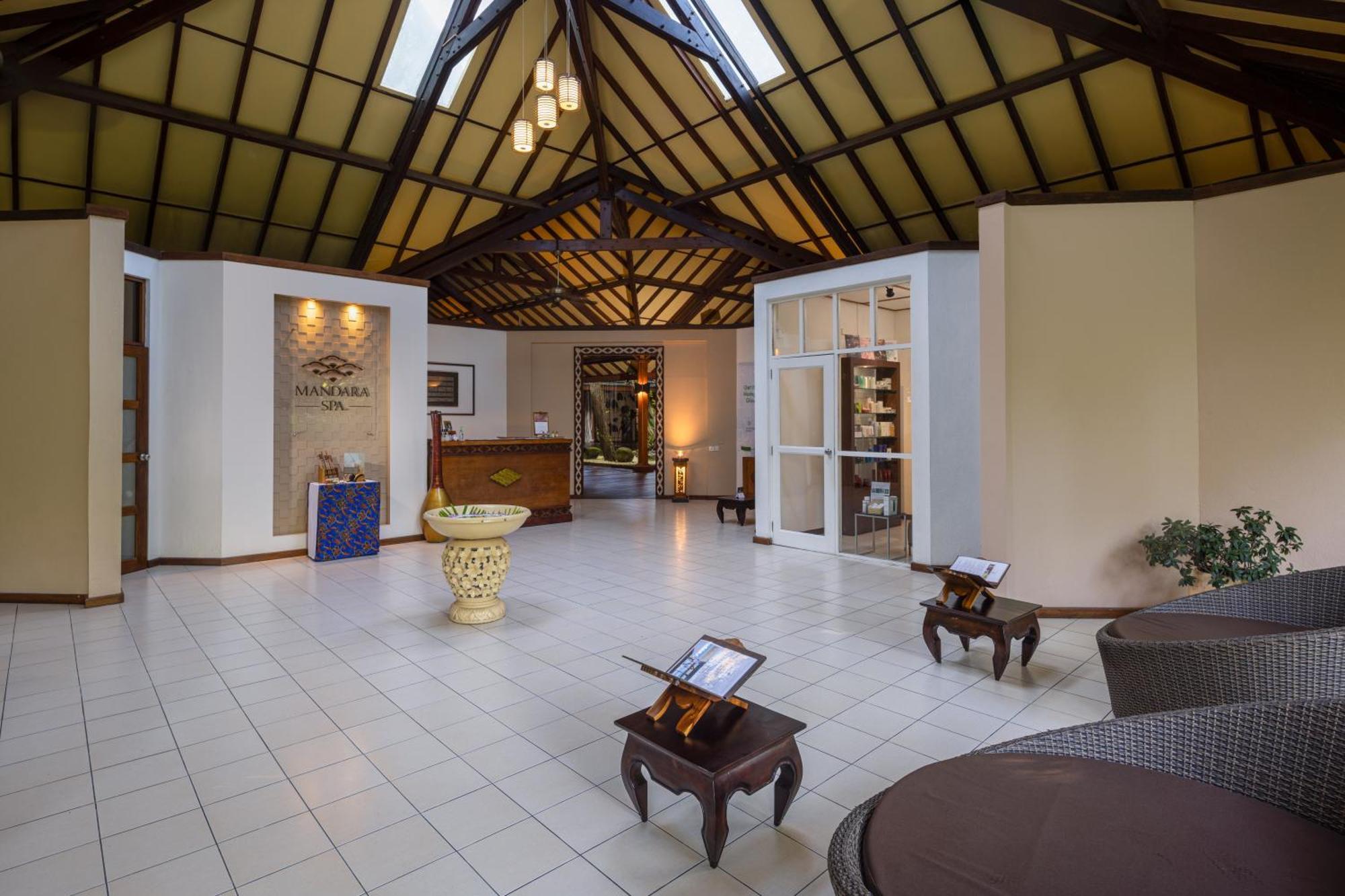 Adaaran Select Meedhupparu - Complimentary Stay For 1 Child For Stays Between April 2025 To September 2025 Meedhoo  Exteriör bild