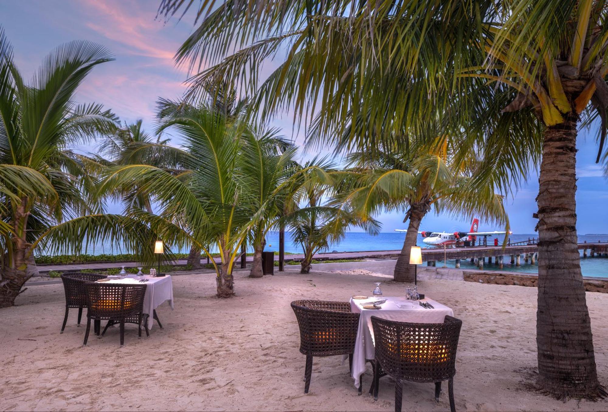 Adaaran Select Meedhupparu - Complimentary Stay For 1 Child For Stays Between April 2025 To September 2025 Meedhoo  Exteriör bild