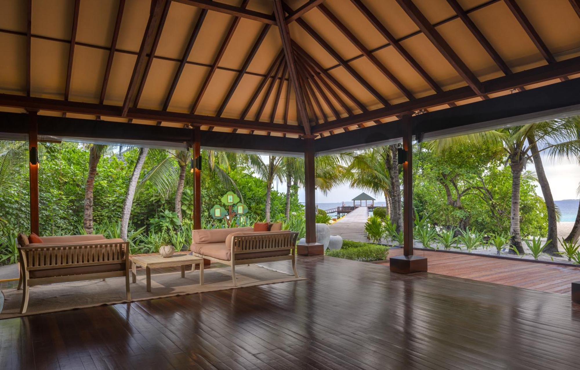Adaaran Select Meedhupparu - Complimentary Stay For 1 Child For Stays Between April 2025 To September 2025 Meedhoo  Exteriör bild
